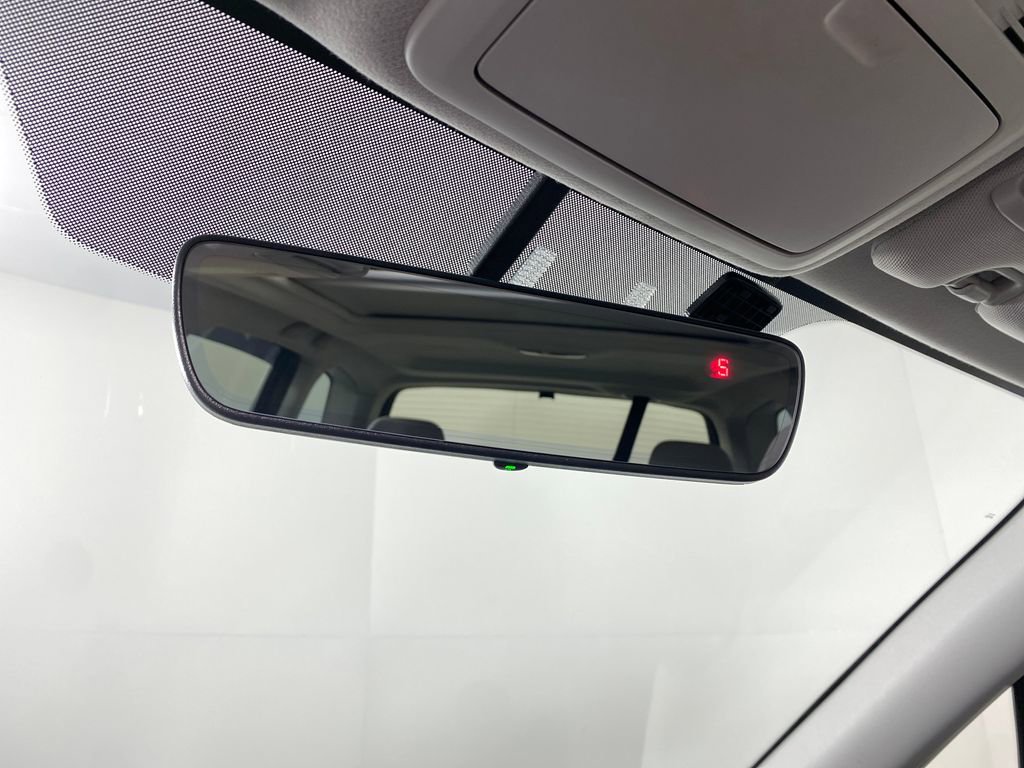 Used 2017 Subaru Forester 2.5i Premium w/ All-Weather Package image 24