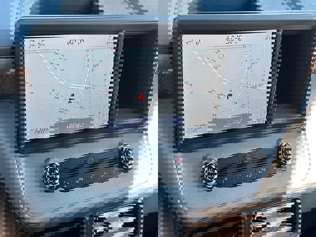 Used 2024 Ford Maverick Lariat image 11