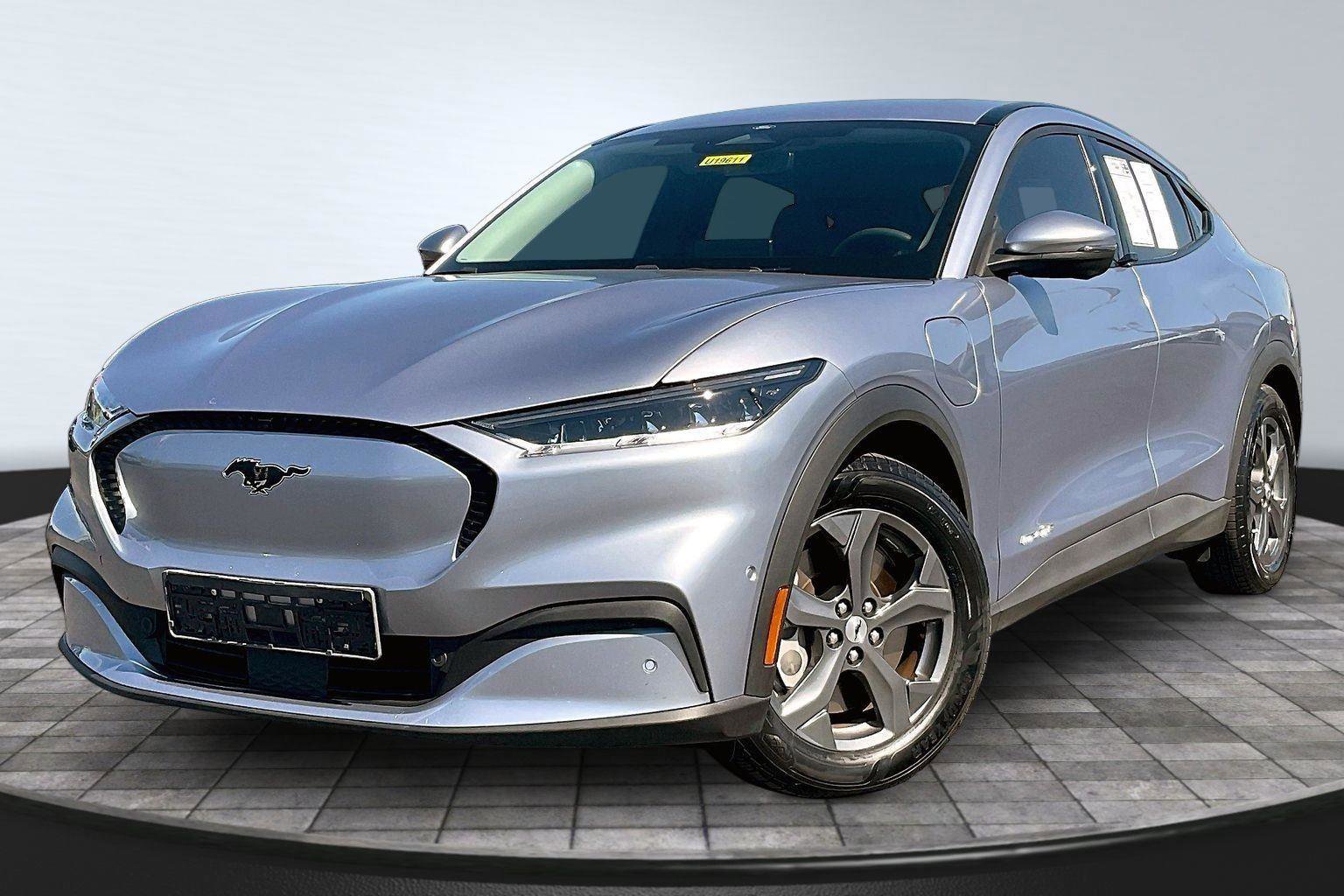 Used 2022 Ford Mustang Mach-E Select w/ Comfort/Technology Package RWD image 13