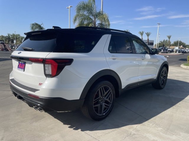 New 2025 Ford Explorer ST image 5