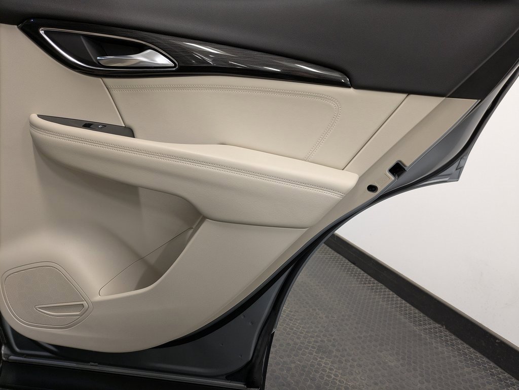 Used 2023 Buick Envision Preferred image 26