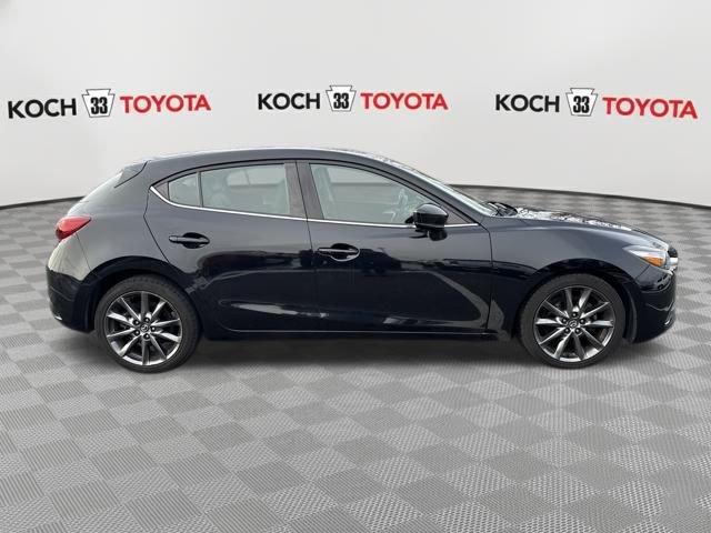 Used 2018 MAZDA MAZDA3 Touring image 8