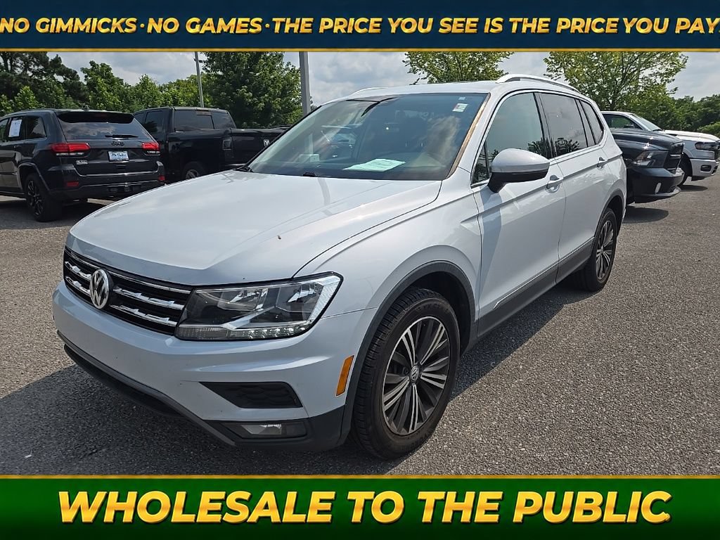Used 2018 Volkswagen Tiguan SEL FWD image 3