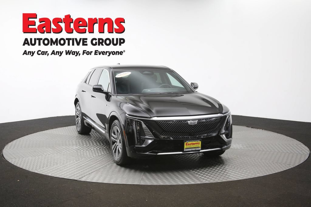 Used 2025 Cadillac Lyriq Luxury AWD/4WD image 52