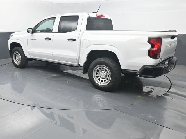 Used 2024 Chevrolet Colorado W/T RWD image 3