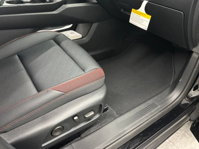 New 2027 Chevrolet Equinox RS w/ Convenience Package III FWD image 38