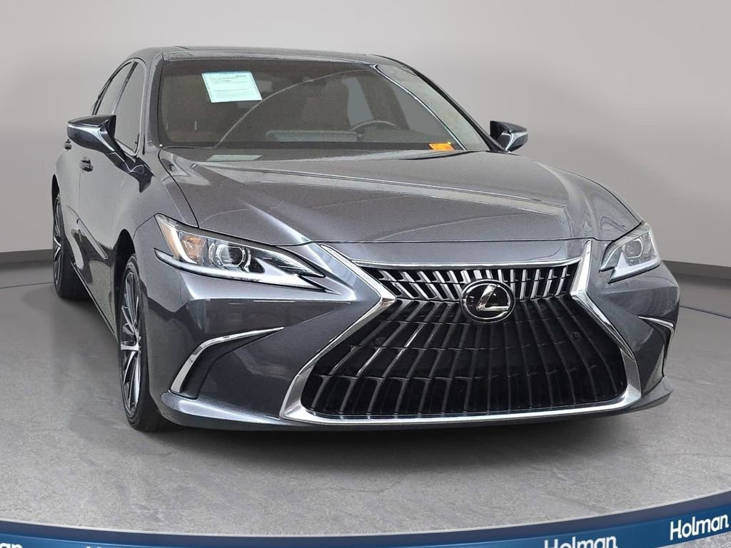 Used 2023 Lexus ES 250 w/ Premium Package AWD/4WD image 3