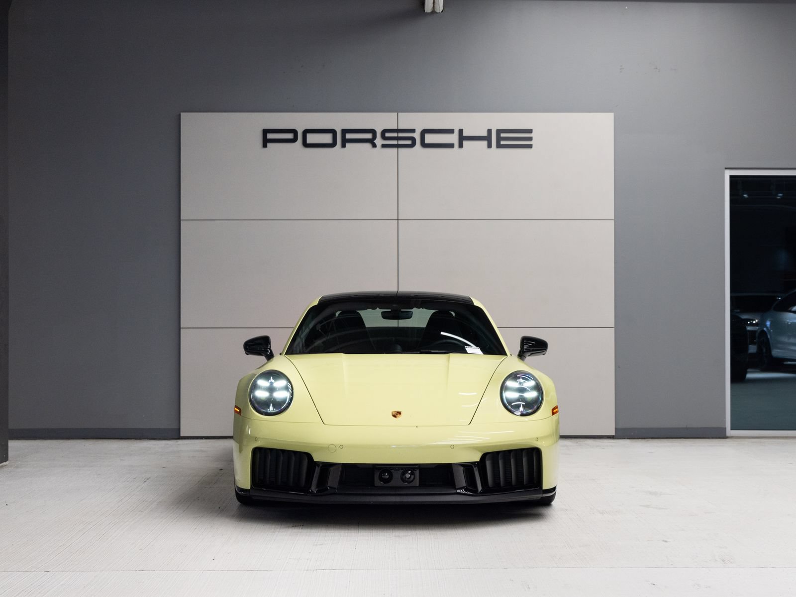Certified 2025 Porsche 911 Carrera 4 GTS AWD/4WD image 10