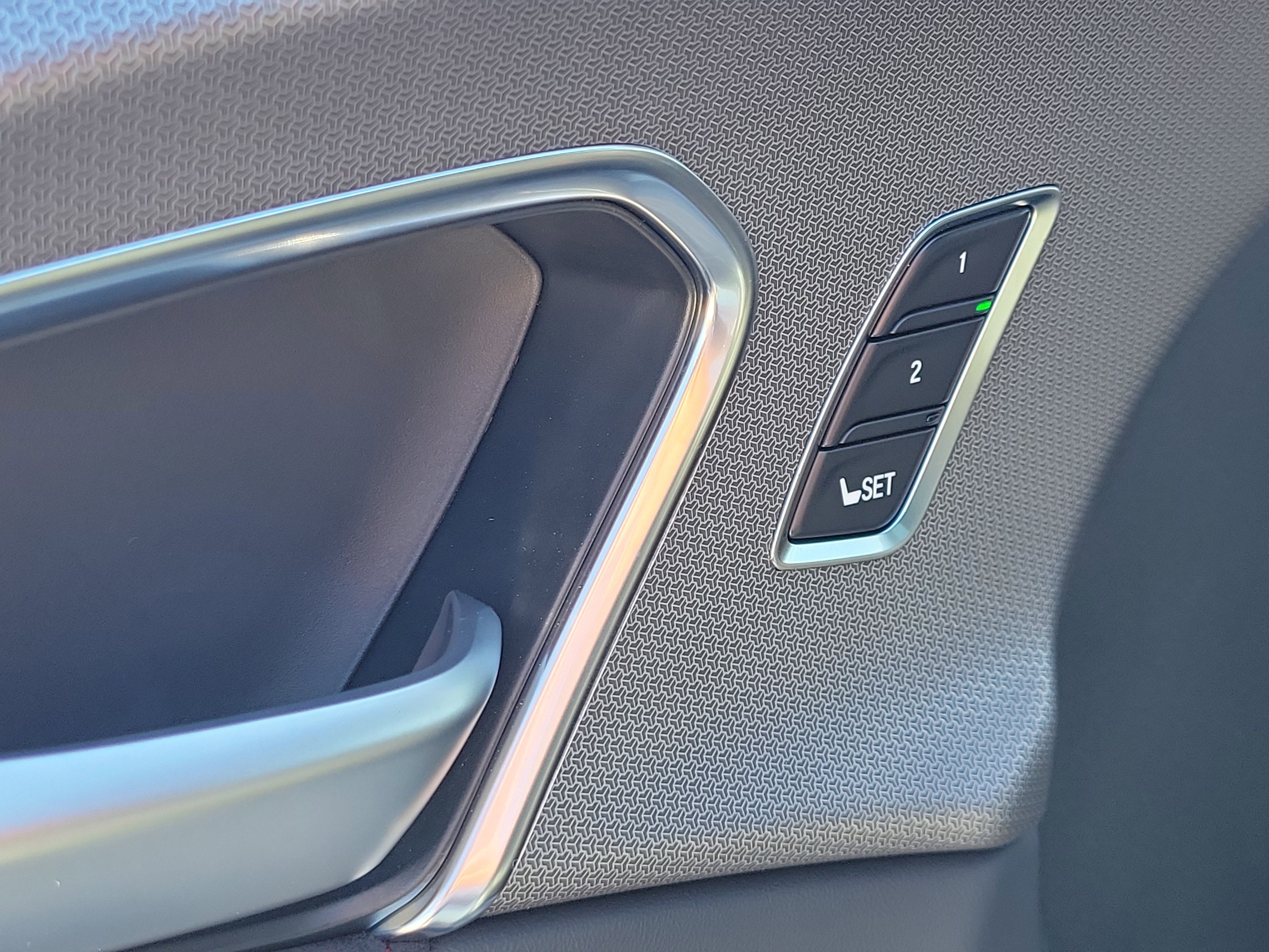 Used 2026 Acura RDX A-Spec image 25