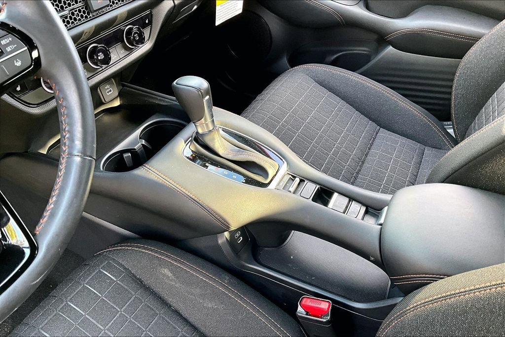 Used 2024 Honda HR-V Sport image 15