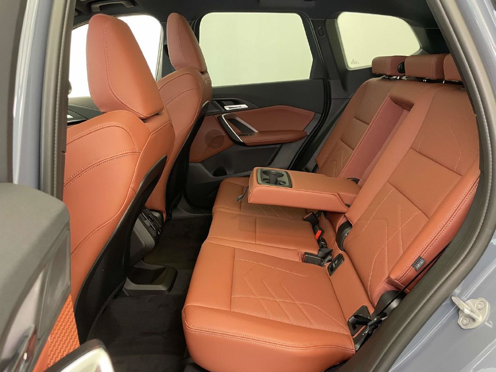 New 2027 BMW X1 xDrive28i w/ Convenience Package AWD/4WD image 16
