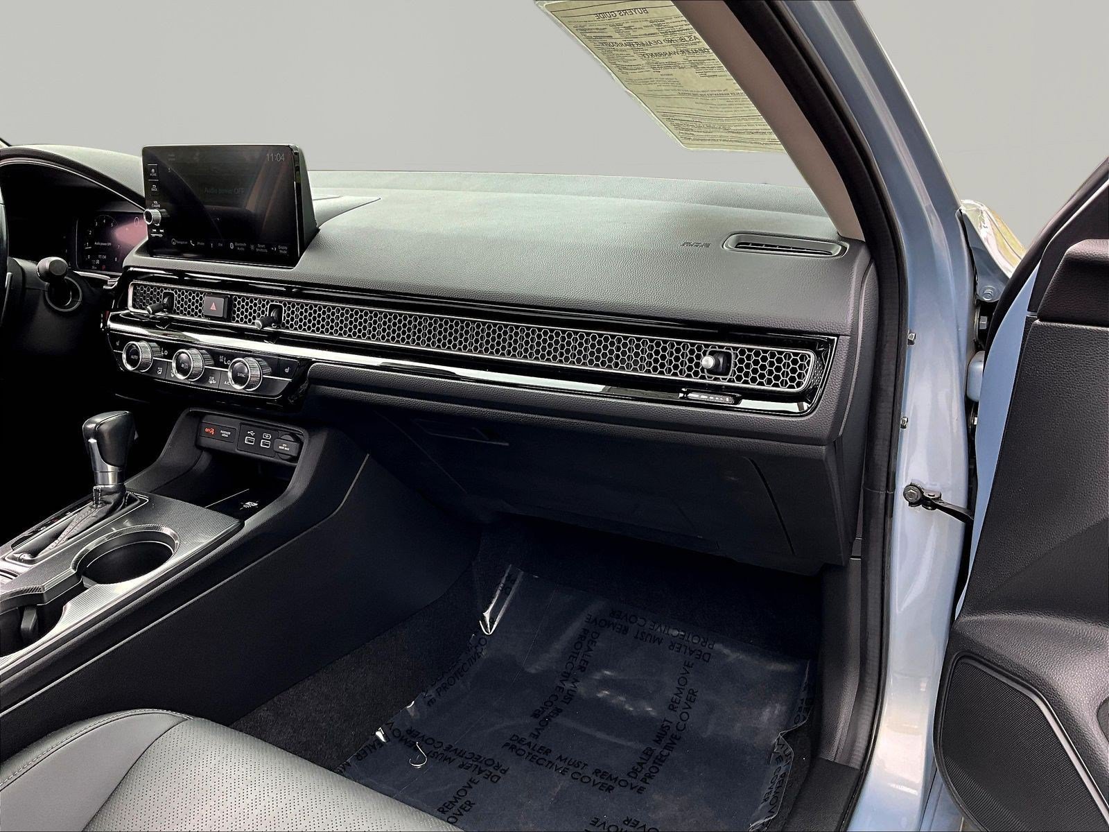 Used 2022 Honda Civic Touring image 24