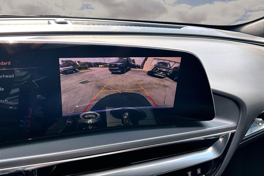 Certified 2024 Cadillac Lyriq Tech w/ Driver Assist Package AWD/4WD image 14