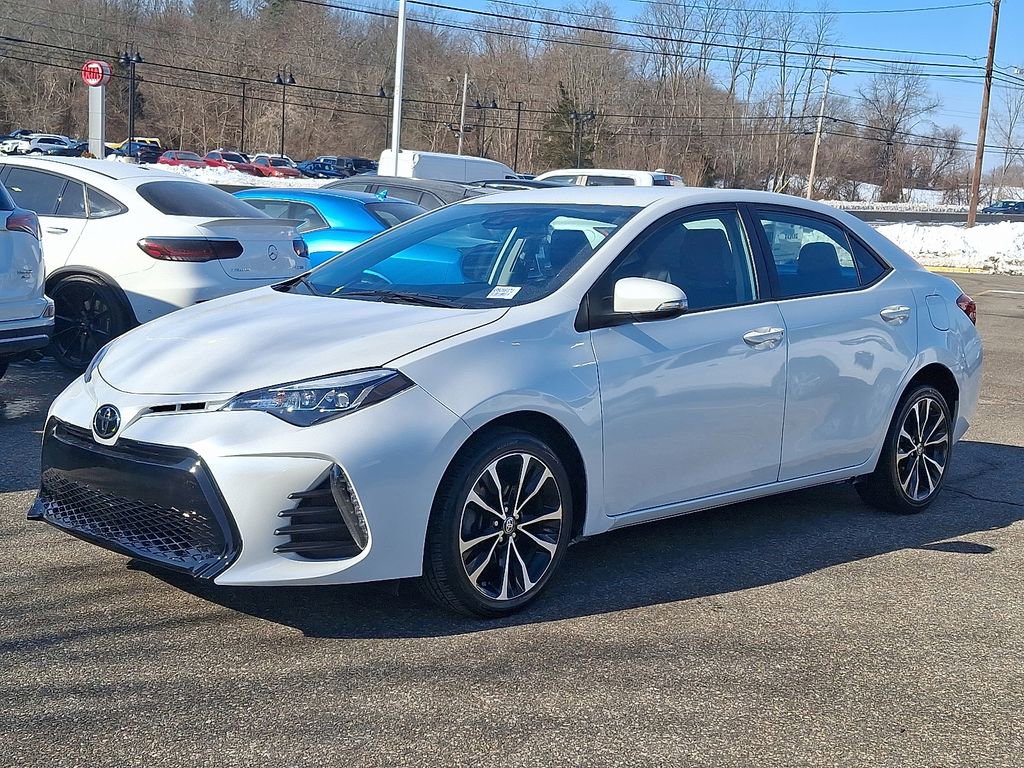 Used 2019 Toyota Corolla SE image 4