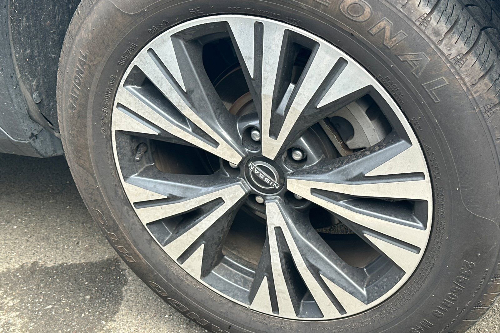 Certified 2023 Nissan Rogue SV FWD image 4