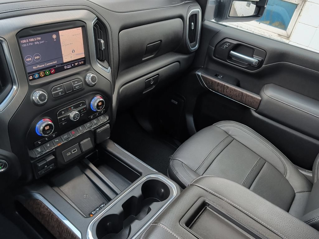 Used 2022 GMC Sierra 3500 Denali w/ Denali Ultimate Package AWD/4WD image 22