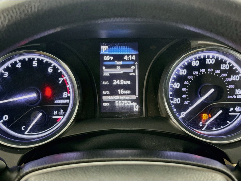 Used 2019 Toyota Camry LE FWD image 15
