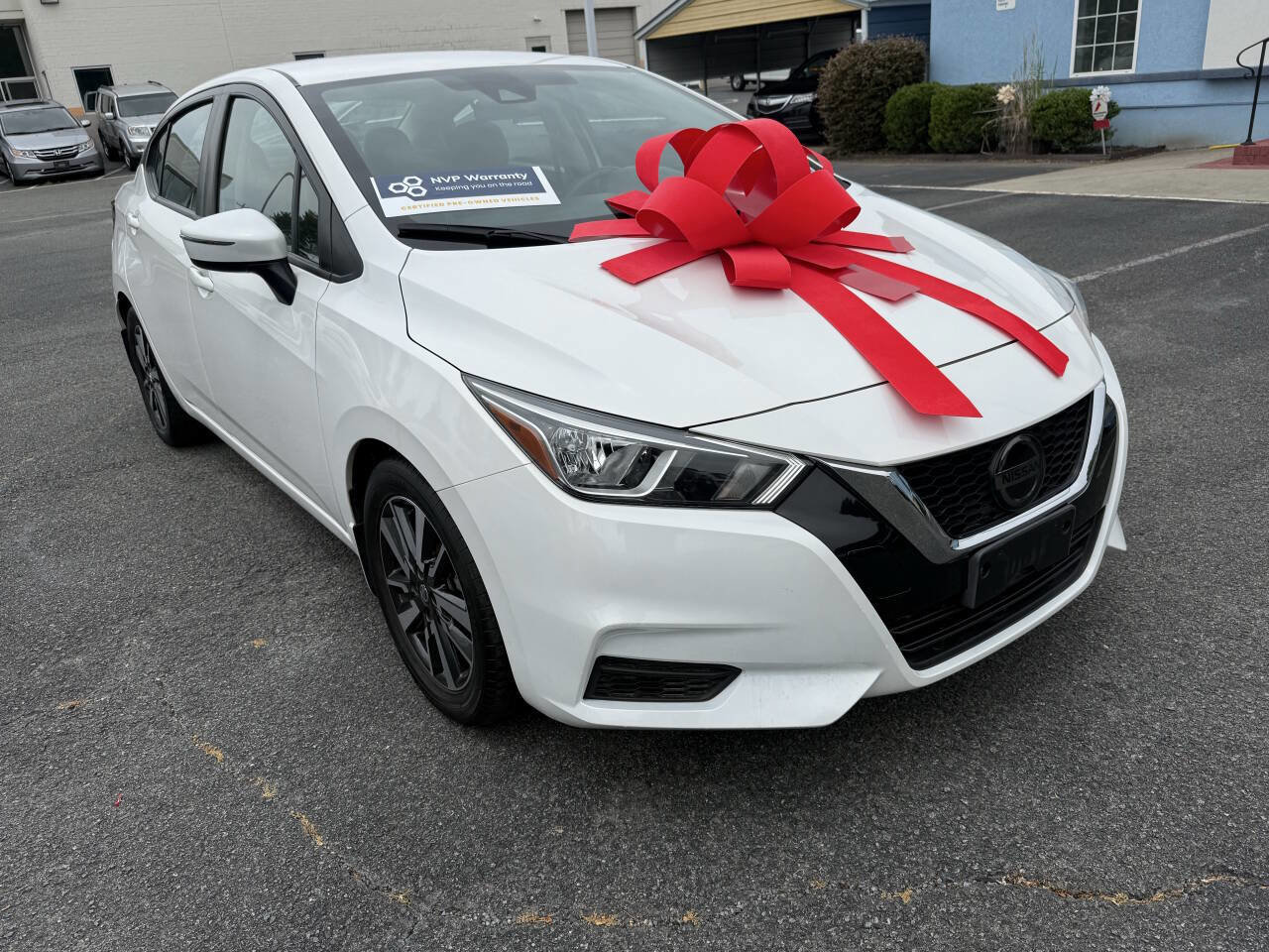 Used 2020 Nissan Versa SV image 8