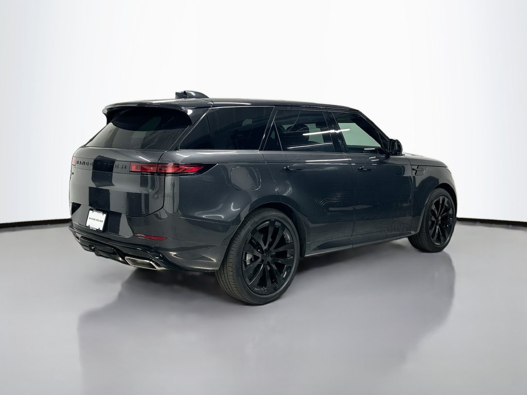 Used 2026 Land Rover Range Rover Sport Dynamic SE AWD/4WD image 9