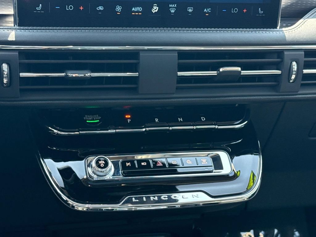 Certified 2024 Lincoln Corsair Grand Touring AWD/4WD image 20