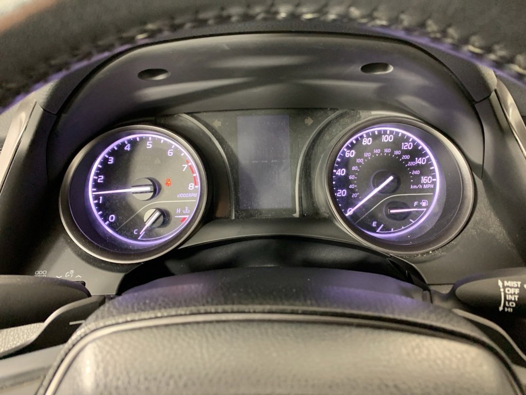 Used 2023 Toyota Camry SE image 6