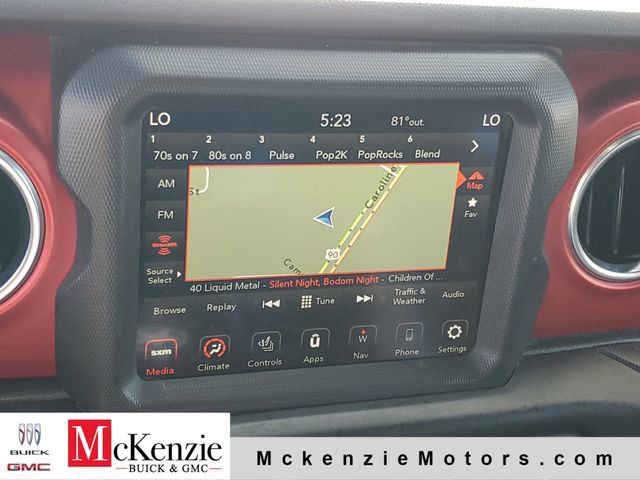 Used 2022 Jeep Wrangler Rubicon AWD/4WD image 16