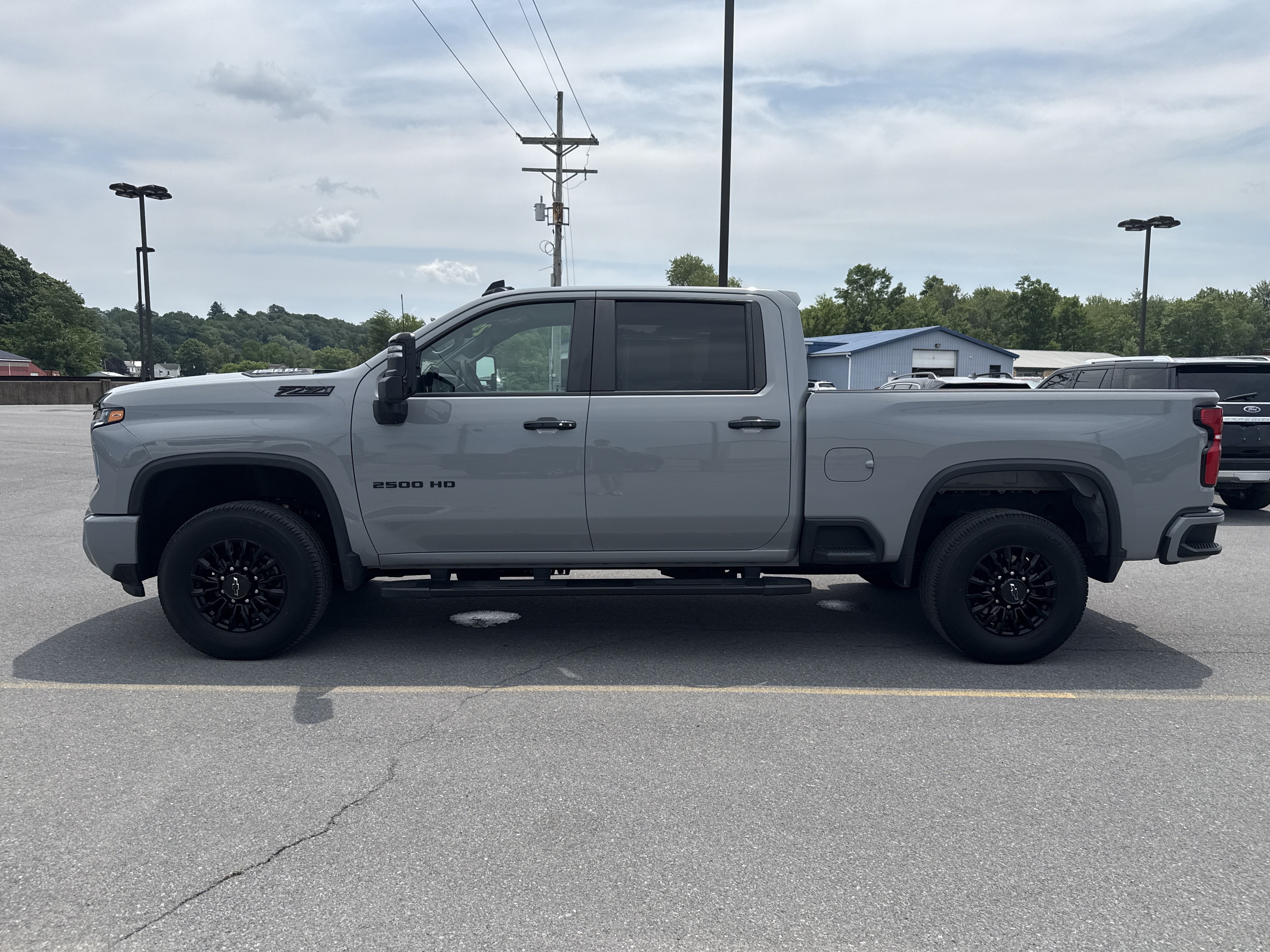 Used 2024 Chevrolet Silverado 2500 LT w/ Z71 Sport Edition AWD/4WD image 13