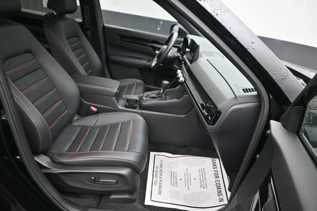 Used 2024 Honda CR-V Sport Touring image 9