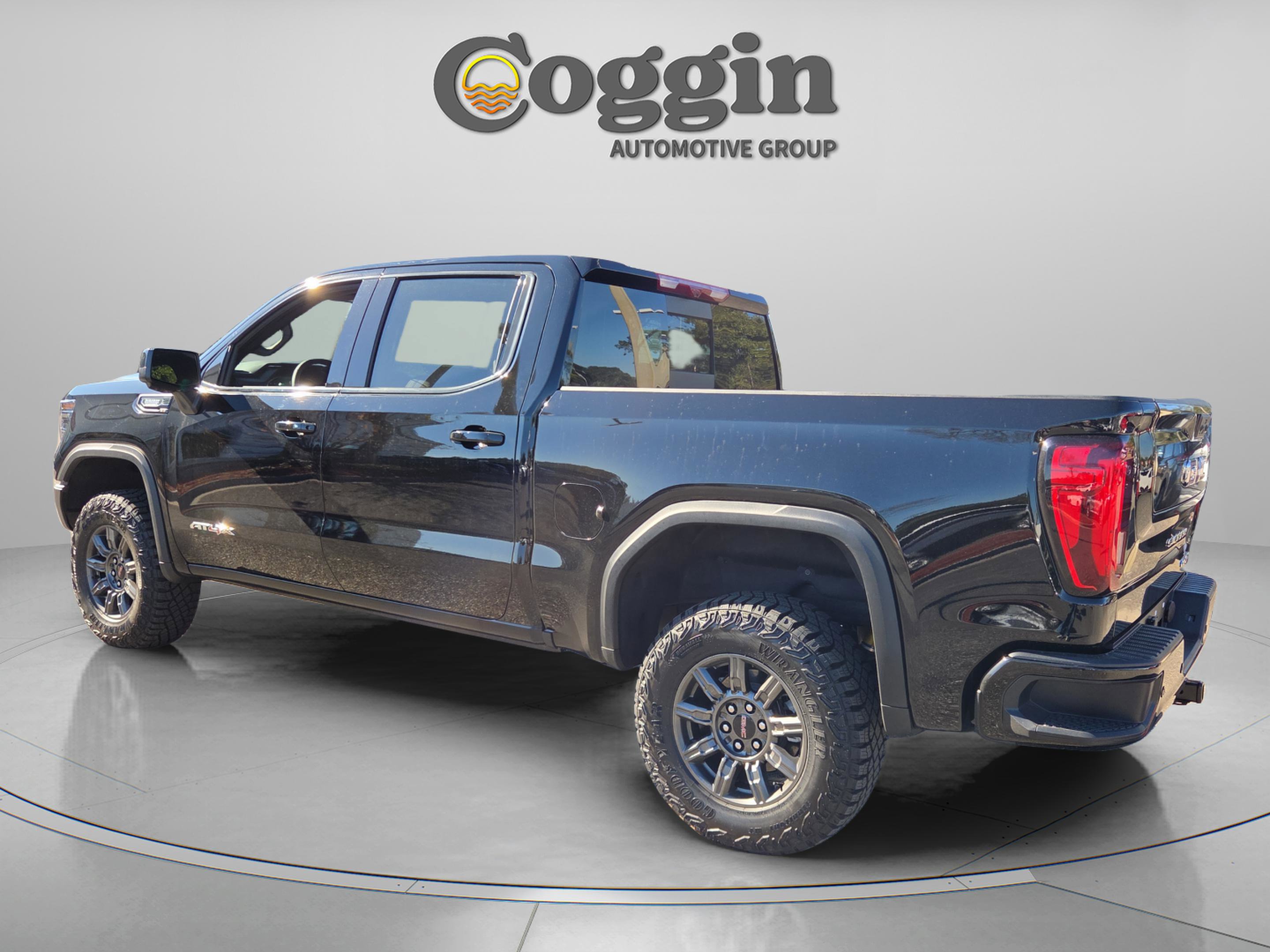 New 2026 GMC Sierra 1500 AT4X image 4