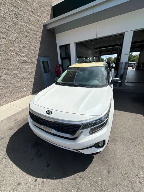 Used 2021 Kia Seltos SX AWD/4WD image 1