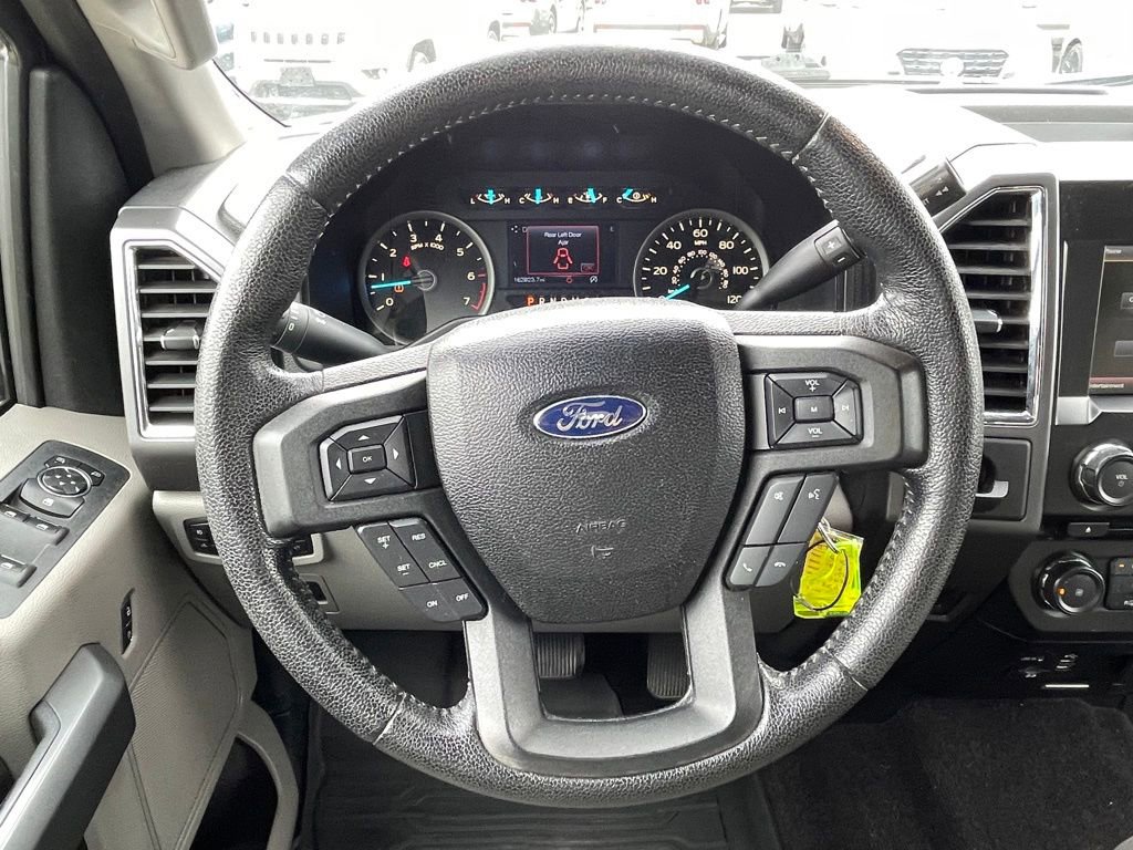 Used 2015 Ford F150 XLT w/ Equipment Group 302A Luxury RWD image 14