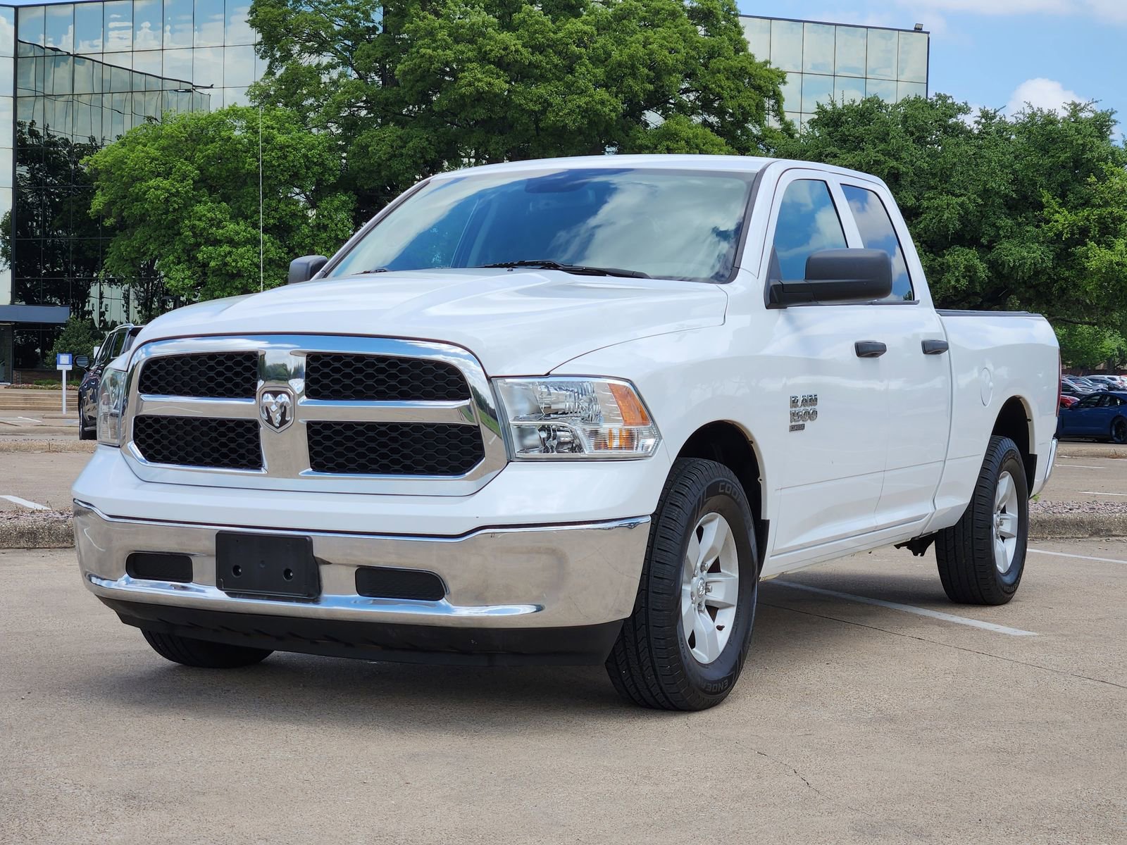 Used 2020 RAM 1500 Tradesman w/ Chrome Plus Package image 2