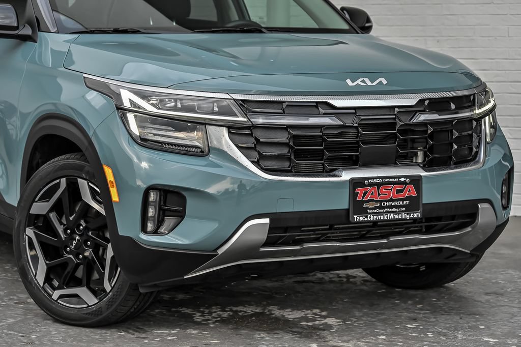 Used 2024 Kia Seltos SX AWD/4WD image 3