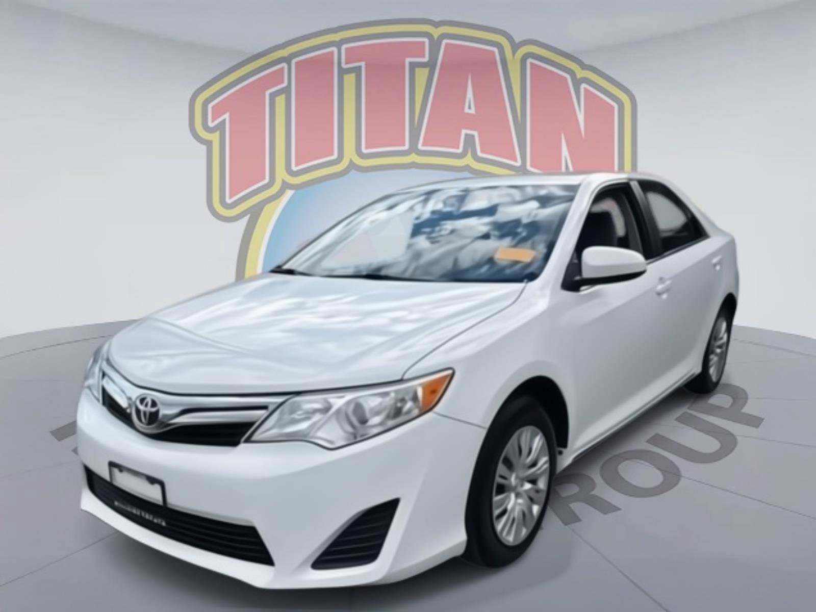 Used 2014 Toyota Camry LE