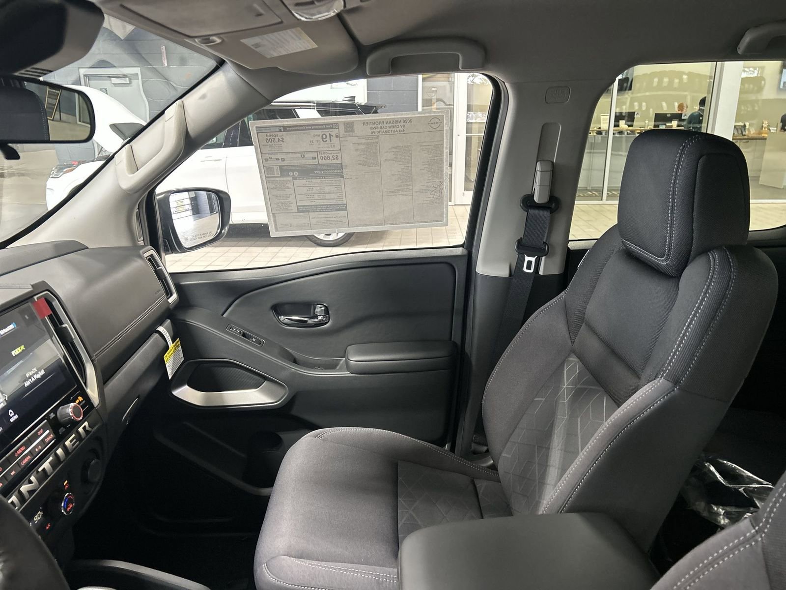 New 2026 Nissan Frontier SV w/ SV Convenience Package image 3