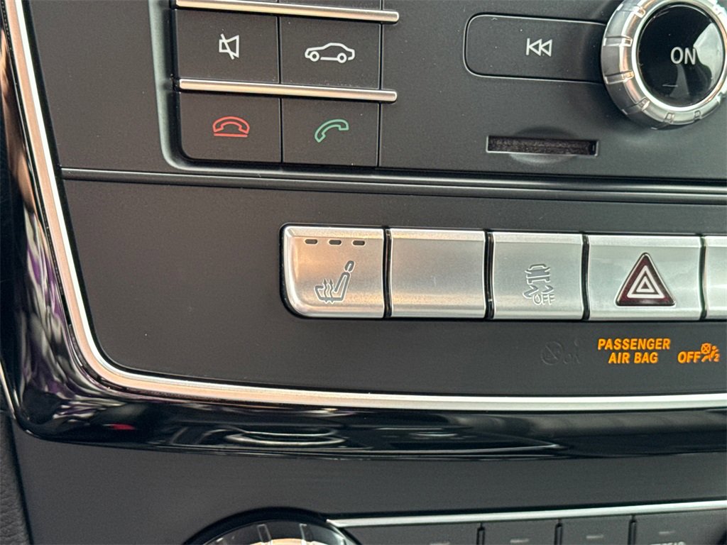 Used 2017 Mercedes-Benz GLE 350 w/ Premium 1 Package image 34