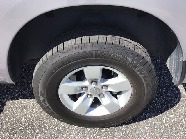 Used 2020 RAM 1500 Classic SLT RWD image 16