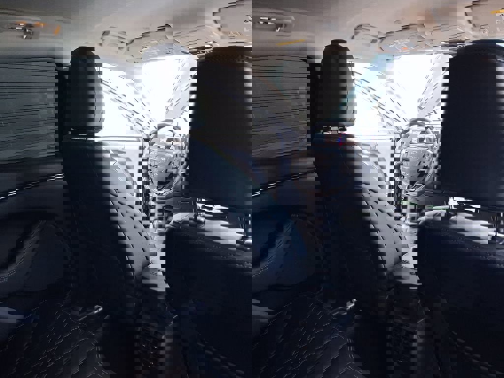 Used 2024 Ford Mustang Mach-E Select w/ Comfort Package Lite image 36