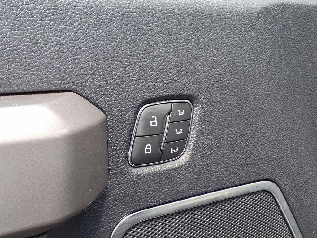 Used 2022 Ford F250 Platinum AWD/4WD image 30