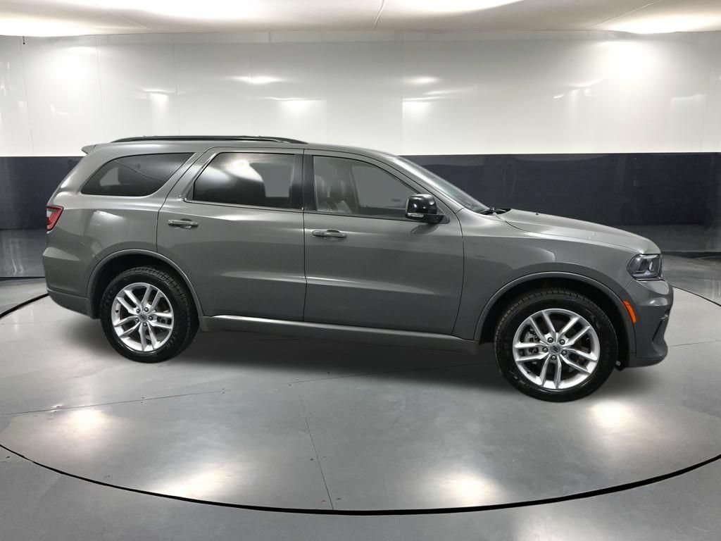 Used 2024 Dodge Durango GT AWD/4WD image 3