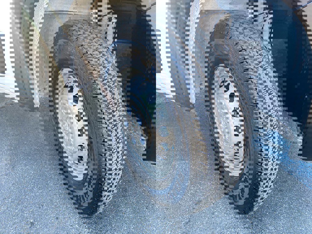 Used 2025 RAM ProMaster 2500 w/ Premium Convenience Group image 24