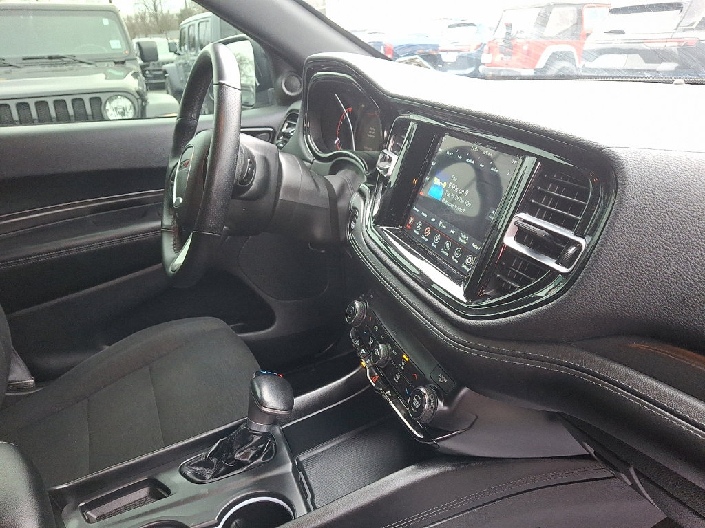 Used 2022 Dodge Durango SXT w/ Blacktop Package image 12