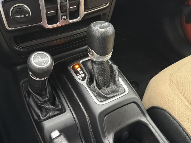Used 2019 Jeep Wrangler Unlimited Sport S AWD/4WD image 19