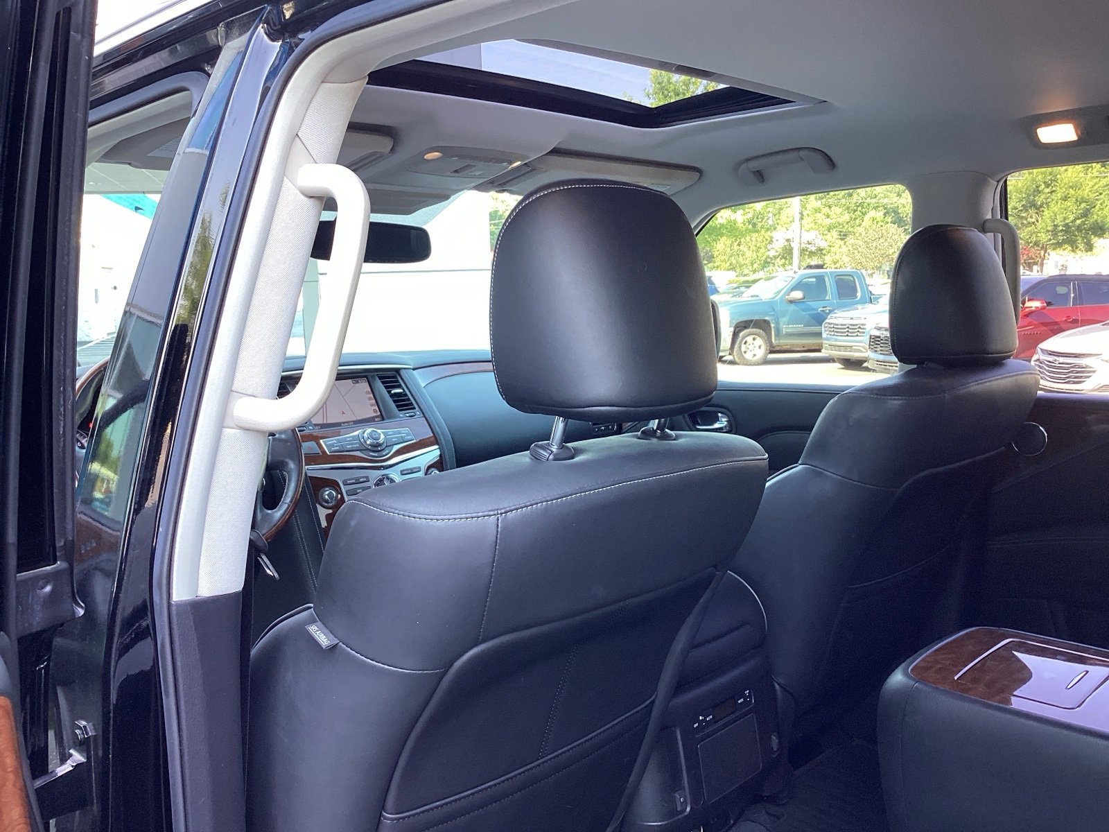 Used 2019 INFINITI QX80 Luxe w/ Proassist Package image 13