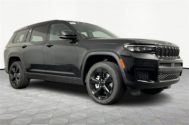 New 2025 Jeep Grand Cherokee L Altitude image 3