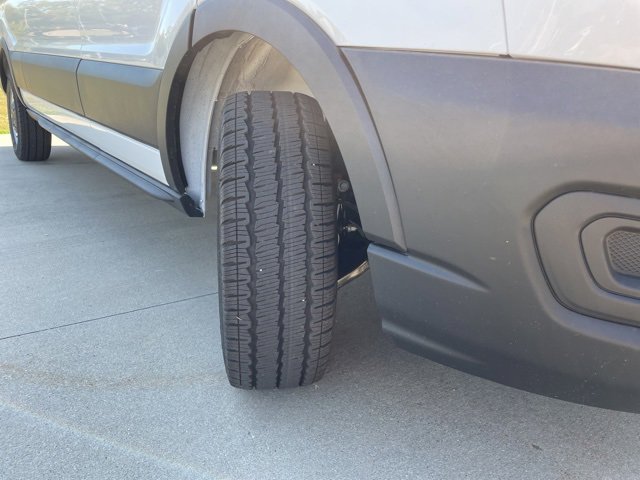 New 2025 Ford Transit 250 148 Medium Roof w/ Load Area Protection Package image 18