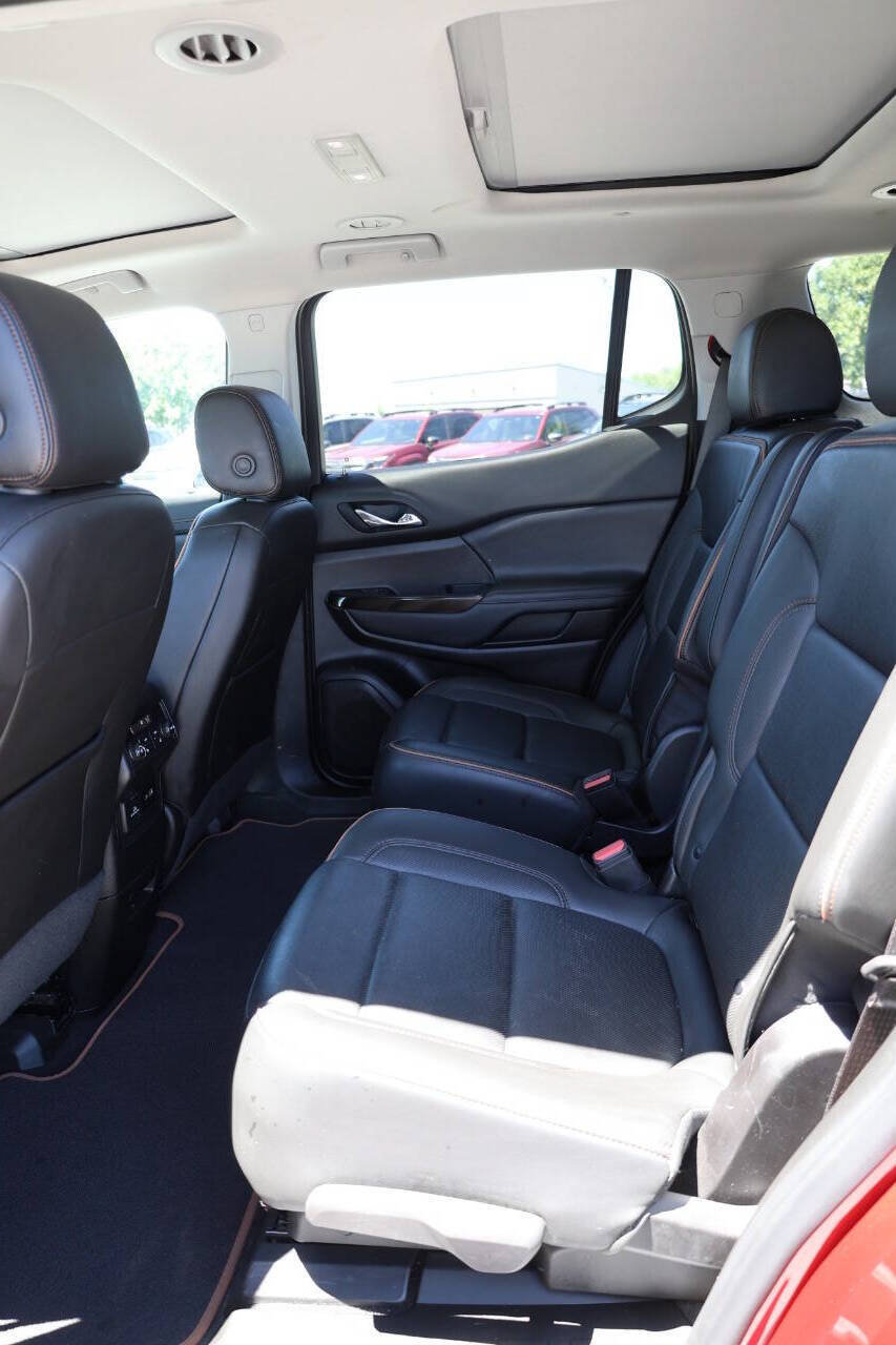 Used 2023 GMC Acadia AT4 w/ Technology Package AWD/4WD image 18