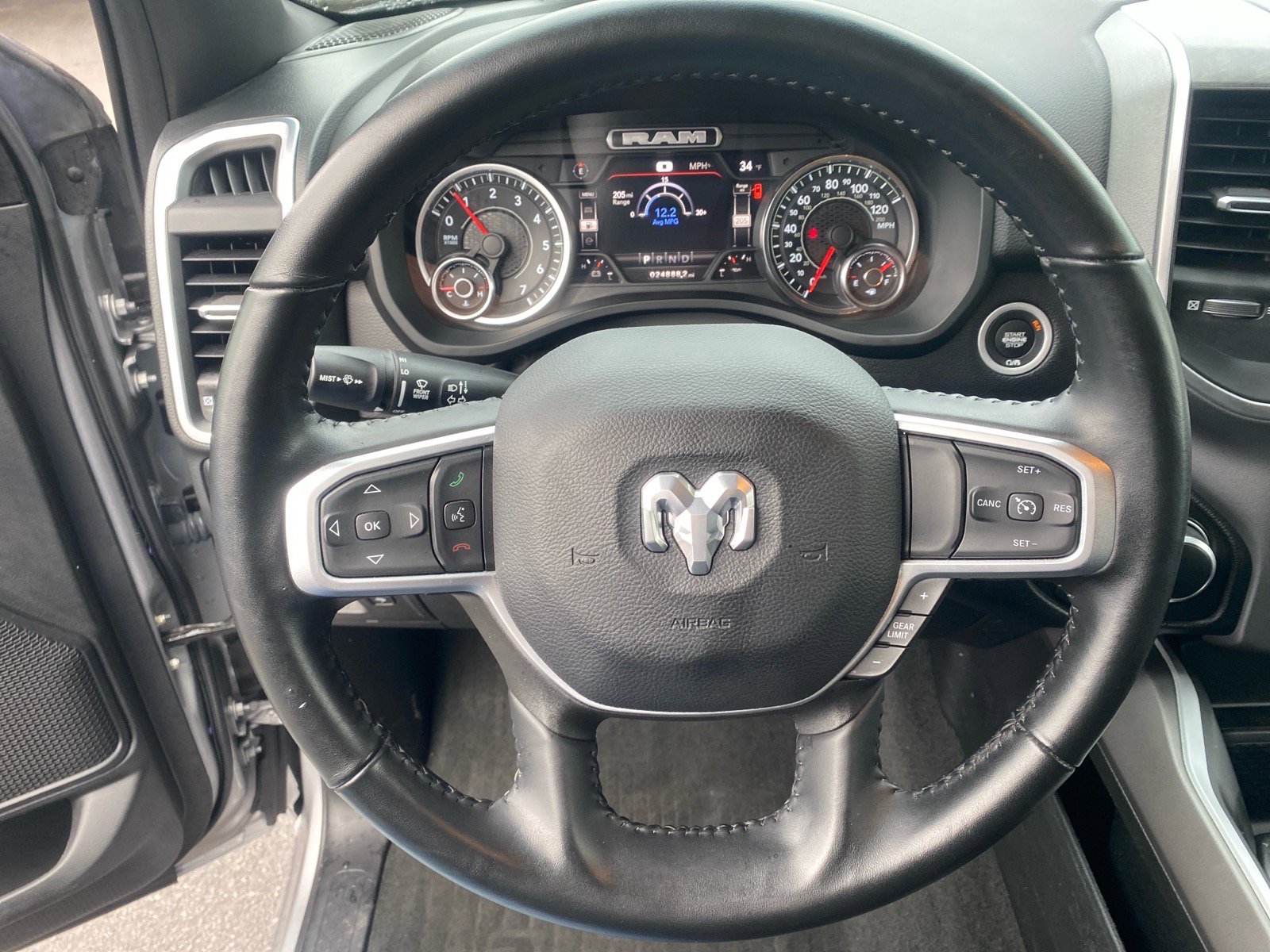 Used 2022 RAM 1500 Big Horn image 10