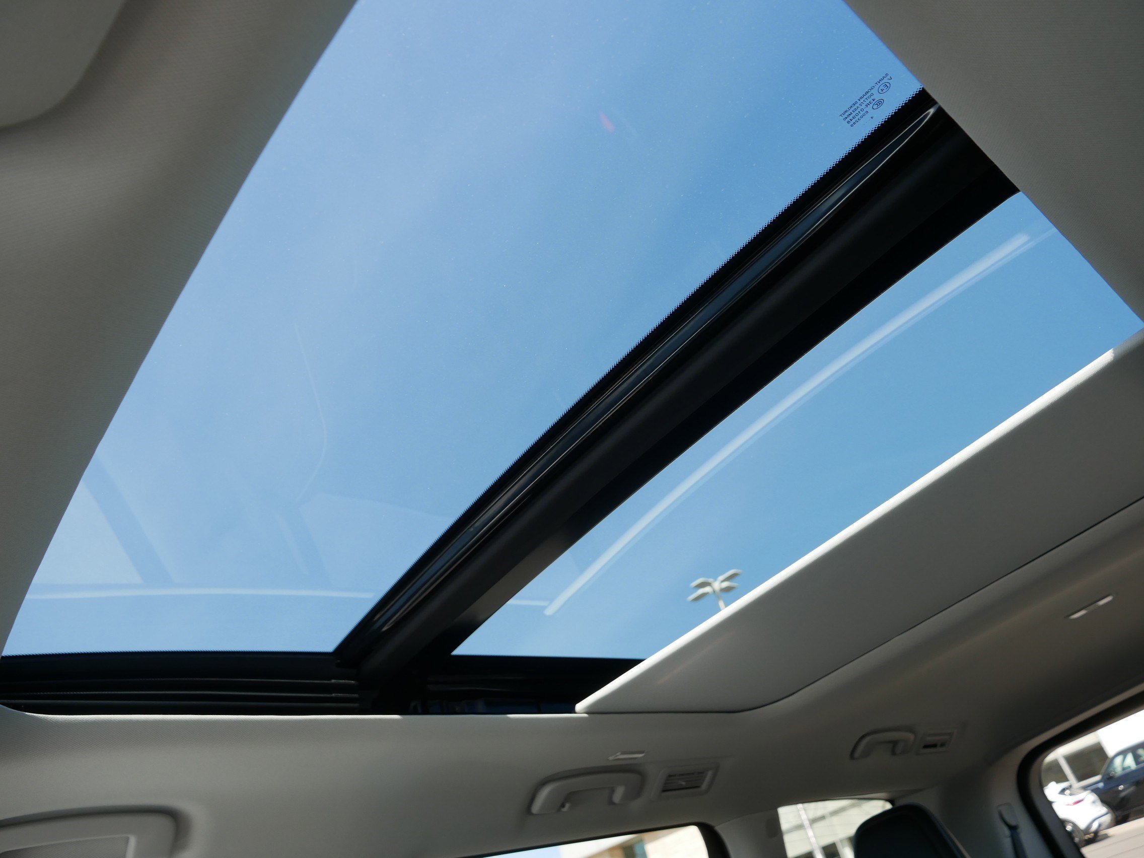 Certified 2025 INFINITI QX80 Luxe image 31