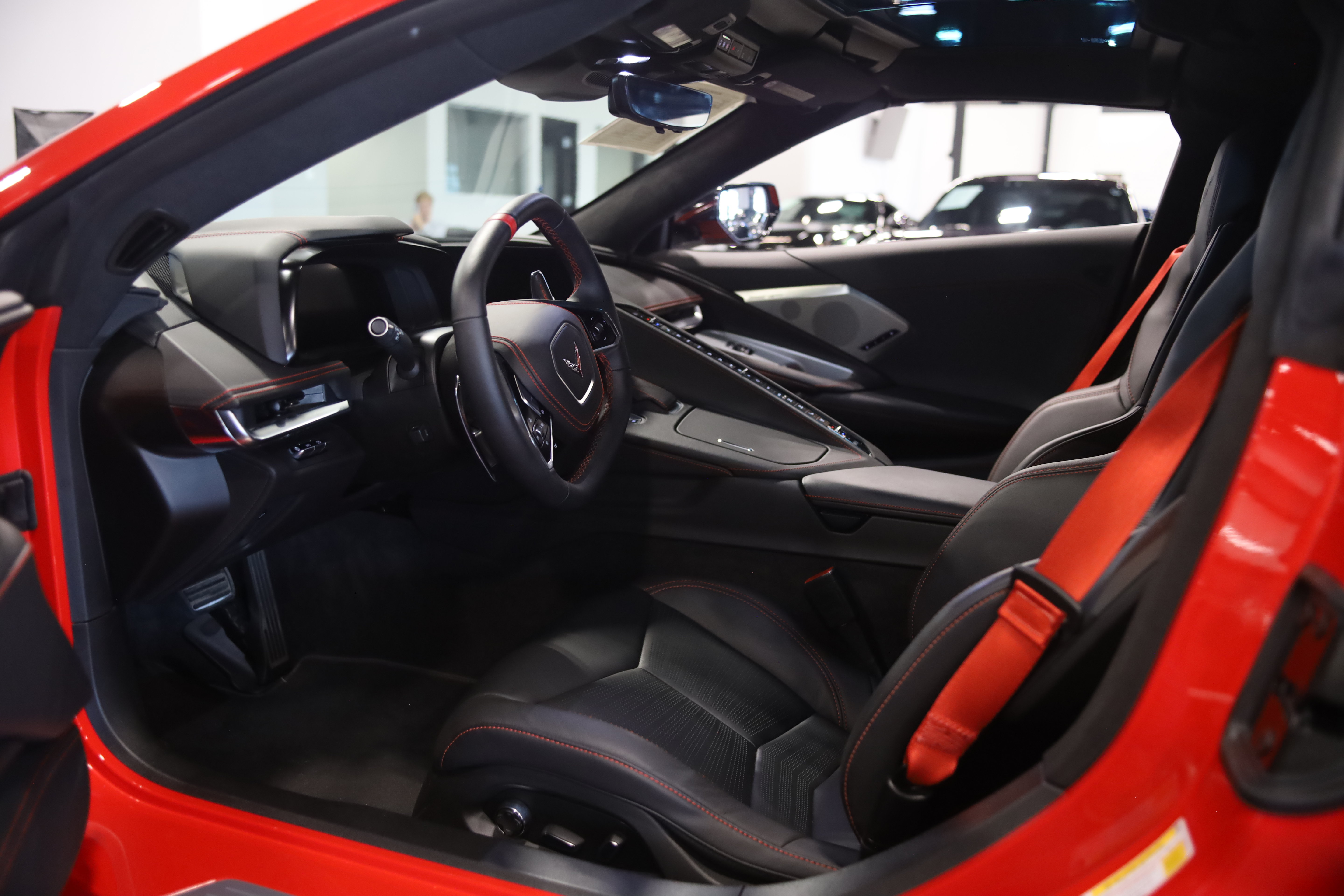 Used 2024 Chevrolet Corvette Stingray Premium Cpe w/ Z51 Performance Package RWD image 17